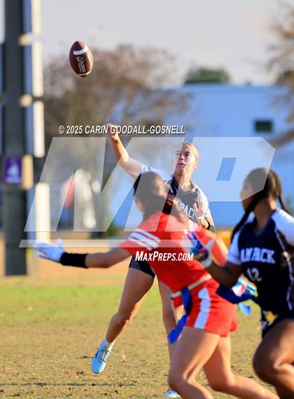 Thumbnail 1 in Washington vs New Bern photogallery.