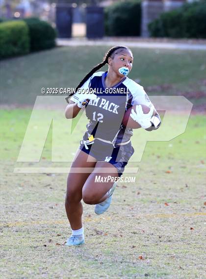 Thumbnail 2 in Washington vs New Bern photogallery.