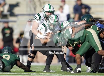 Thumbnail 1 in DeSoto vs Southlake Carroll (6A Div II Semifinal) photogallery.