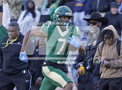 Thumbnail 2 in DeSoto vs Southlake Carroll (6A Div II Semifinal) photogallery.