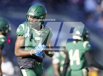 Thumbnail 2 in DeSoto vs Southlake Carroll (6A Div II Semifinal) photogallery.