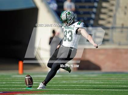 Thumbnail 3 in DeSoto vs Southlake Carroll (6A Div II Semifinal) photogallery.