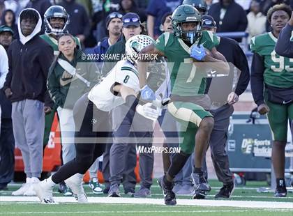 Thumbnail 3 in DeSoto vs Southlake Carroll (6A Div II Semifinal) photogallery.