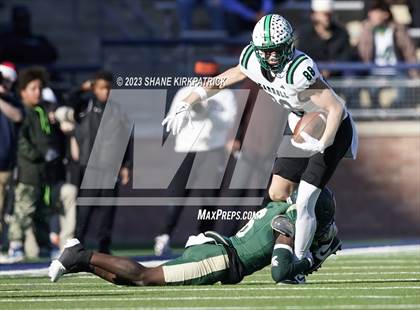 Thumbnail 2 in DeSoto vs Southlake Carroll (6A Div II Semifinal) photogallery.