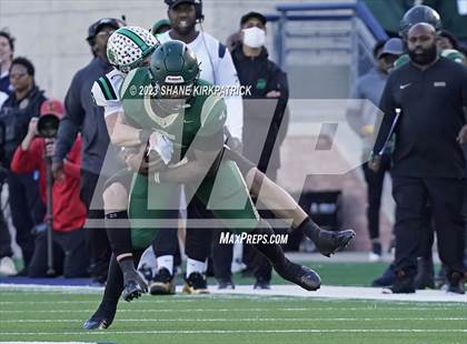 Thumbnail 2 in DeSoto vs Southlake Carroll (6A Div II Semifinal) photogallery.