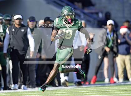 Thumbnail 2 in DeSoto vs Southlake Carroll (6A Div II Semifinal) photogallery.