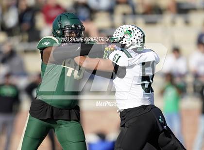 Thumbnail 3 in DeSoto vs Southlake Carroll (6A Div II Semifinal) photogallery.