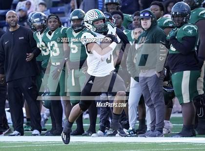 Thumbnail 3 in DeSoto vs Southlake Carroll (6A Div II Semifinal) photogallery.