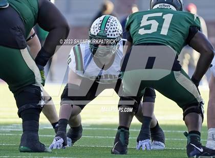Thumbnail 2 in DeSoto vs Southlake Carroll (6A Div II Semifinal) photogallery.