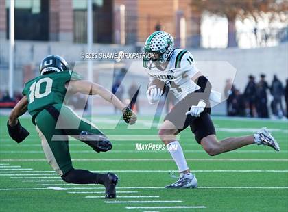 Thumbnail 2 in DeSoto vs Southlake Carroll (6A Div II Semifinal) photogallery.