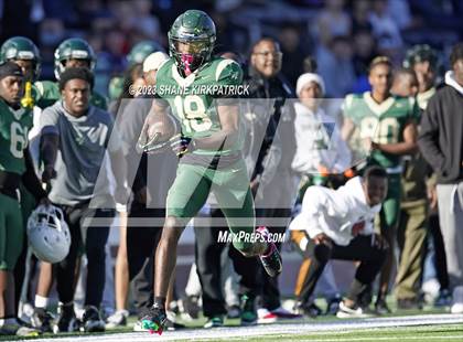Thumbnail 1 in DeSoto vs Southlake Carroll (6A Div II Semifinal) photogallery.