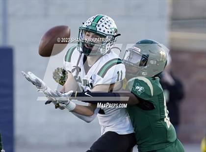 Thumbnail 1 in DeSoto vs Southlake Carroll (6A Div II Semifinal) photogallery.