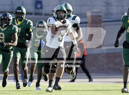 Thumbnail 2 in DeSoto vs Southlake Carroll (6A Div II Semifinal) photogallery.