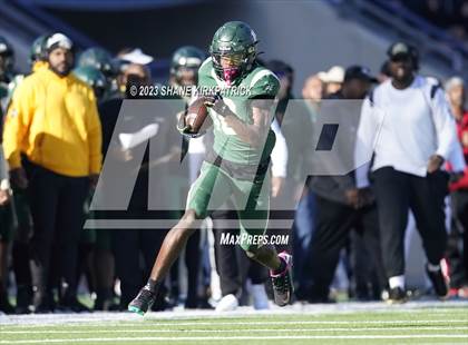 Thumbnail 1 in DeSoto vs Southlake Carroll (6A Div II Semifinal) photogallery.