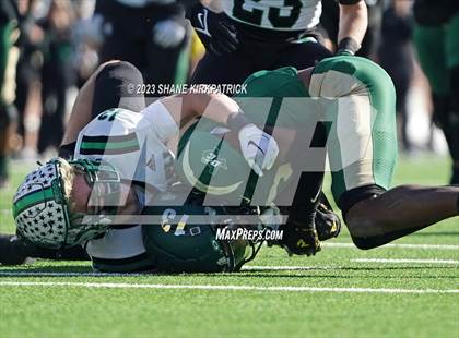 Thumbnail 2 in DeSoto vs Southlake Carroll (6A Div II Semifinal) photogallery.