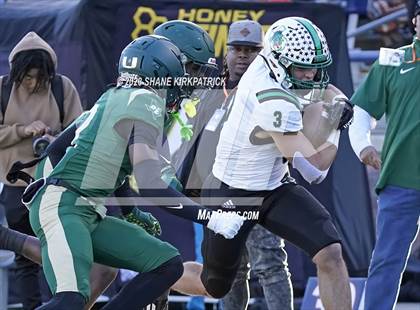 Thumbnail 2 in DeSoto vs Southlake Carroll (6A Div II Semifinal) photogallery.