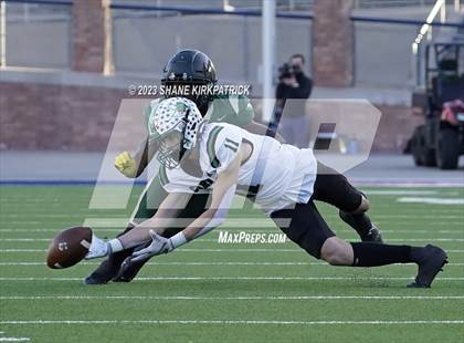 Thumbnail 3 in DeSoto vs Southlake Carroll (6A Div II Semifinal) photogallery.