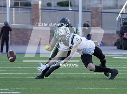 Thumbnail 1 in DeSoto vs Southlake Carroll (6A Div II Semifinal) photogallery.
