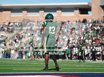 Thumbnail 2 in DeSoto vs Southlake Carroll (6A Div II Semifinal) photogallery.