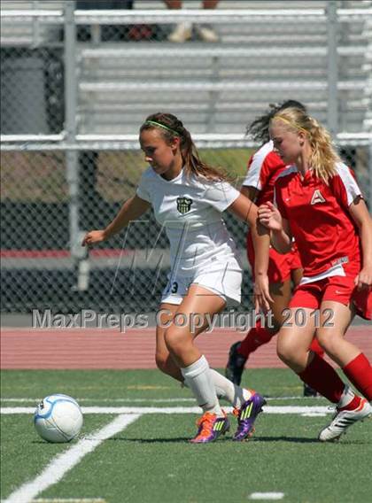 Thumbnail 3 in Rio Americano vs Antelope (CIF SJS D3 Final) photogallery.