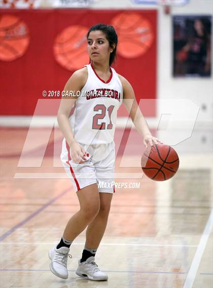 Thumbnail 2 in Glendora vs. Ayala photogallery.