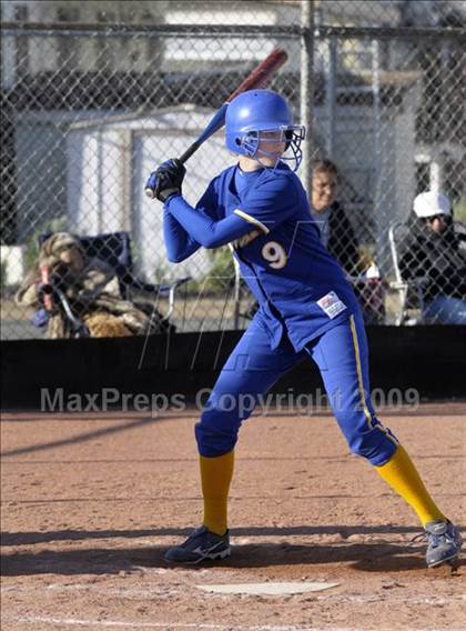 Thumbnail 2 in Taft @ Tehachapi photogallery.