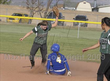 Thumbnail 1 in Taft @ Tehachapi photogallery.