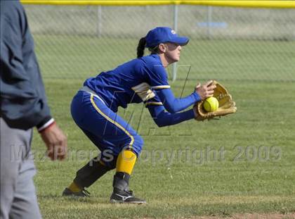 Thumbnail 2 in Taft @ Tehachapi photogallery.