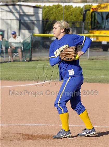 Thumbnail 1 in Taft @ Tehachapi photogallery.