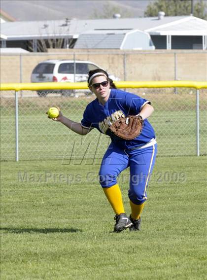 Thumbnail 3 in Taft @ Tehachapi photogallery.