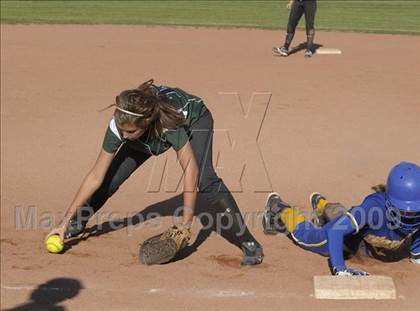 Thumbnail 2 in Taft @ Tehachapi photogallery.