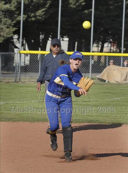 Thumbnail 1 in Taft @ Tehachapi photogallery.