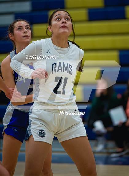 Thumbnail 3 in St. Michael's vs. Rio Rancho (Bobby Rodriguez Capital City Tournament) photogallery.