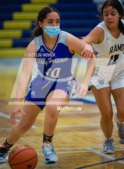 Thumbnail 3 in St. Michael's vs. Rio Rancho (Bobby Rodriguez Capital City Tournament) photogallery.