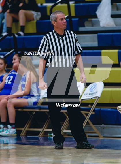 Thumbnail 2 in St. Michael's vs. Rio Rancho (Bobby Rodriguez Capital City Tournament) photogallery.