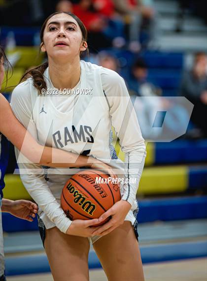 Thumbnail 3 in St. Michael's vs. Rio Rancho (Bobby Rodriguez Capital City Tournament) photogallery.
