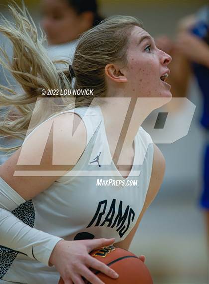 Thumbnail 1 in St. Michael's vs. Rio Rancho (Bobby Rodriguez Capital City Tournament) photogallery.