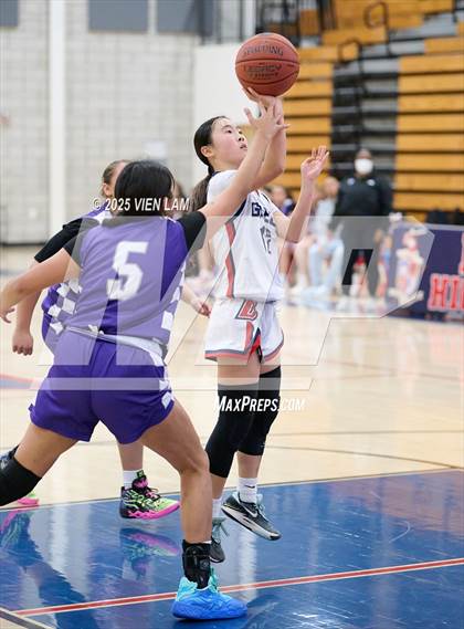 Thumbnail 1 in JV: College Park @ Dublin photogallery.