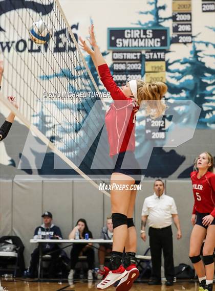 Thumbnail 3 in Kellogg vs Filer (3A State Tournament) photogallery.