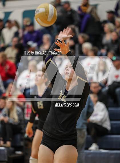 Thumbnail 3 in Kellogg vs Filer (3A State Tournament) photogallery.
