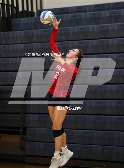 Thumbnail 1 in Kellogg vs Filer (3A State Tournament) photogallery.