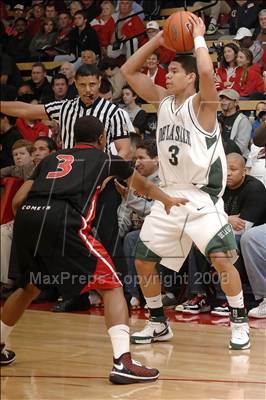 Thumbnail 2 in Westchester vs. De La Salle (Nike Extravaganza) photogallery.