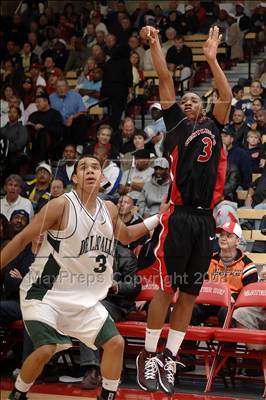 Thumbnail 2 in Westchester vs. De La Salle (Nike Extravaganza) photogallery.