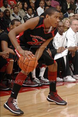 Thumbnail 1 in Westchester vs. De La Salle (Nike Extravaganza) photogallery.