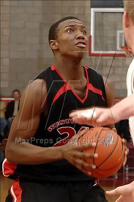 Thumbnail 2 in Westchester vs. De La Salle (Nike Extravaganza) photogallery.