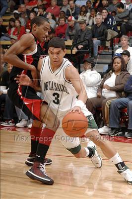 Thumbnail 2 in Westchester vs. De La Salle (Nike Extravaganza) photogallery.