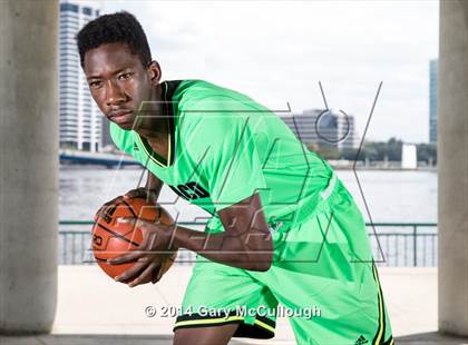 Thumbnail 3 in  Arlington Country Day (Preseason Top 10 Photo Shoot)  photogallery.
