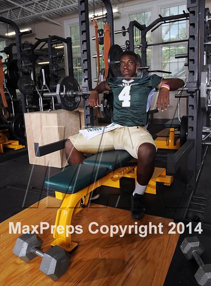 Thumbnail 3 in Woodlawn (2014 Rivalry Series Photo Shoot)  photogallery.