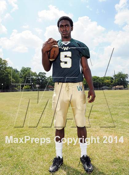 Thumbnail 1 in Woodlawn (2014 Rivalry Series Photo Shoot)  photogallery.