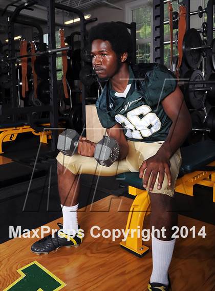 Thumbnail 1 in Woodlawn (2014 Rivalry Series Photo Shoot)  photogallery.